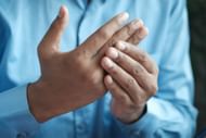 Reduces pain and swelling (Image via Unsplash/Towfiqu Barbhuiya)